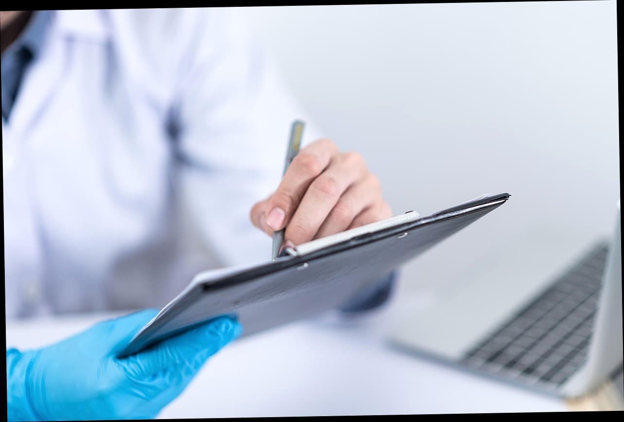 Retensi Pelanggan Klinik Kecantikan: Mengapa Pasien Tidak Kembali dan Cara Memperbaikinya