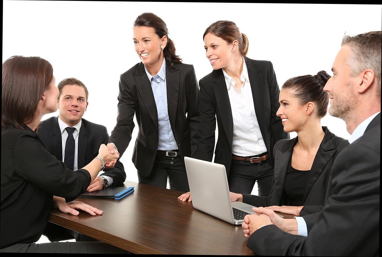 4 Mitos tentang Aplikasi Promo Otomatis Klinik Kecantikan yang Sudah Waktunya Ditinggalkan