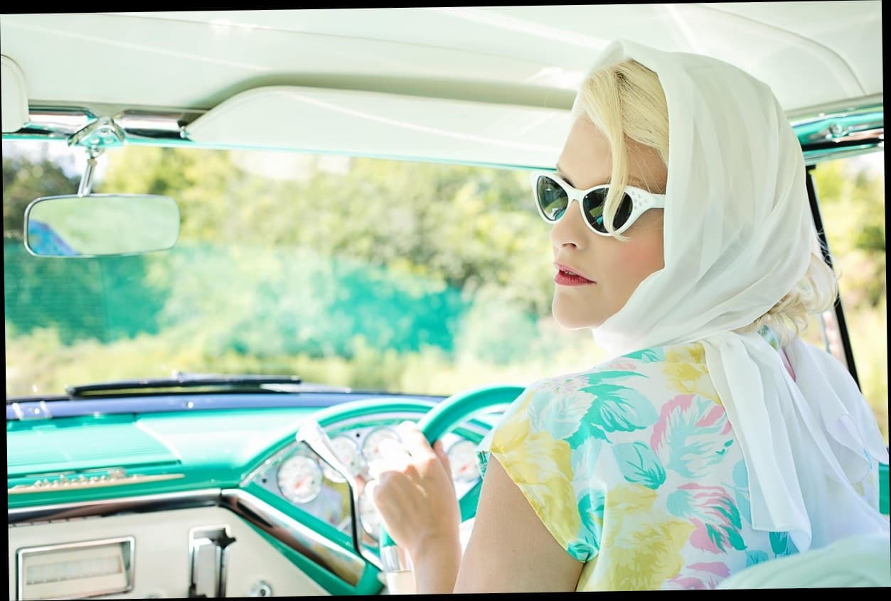 Manajemen Operasional: Excel vs Aplikasi Manajemen Klinik Kecantikan, Mana yang Lebih Baik?