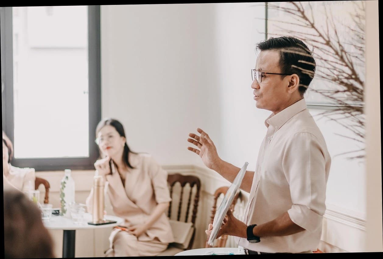 Bagaimana Membangun Sistem Gaji Karyawan Salon yang Adil dan Menarik
