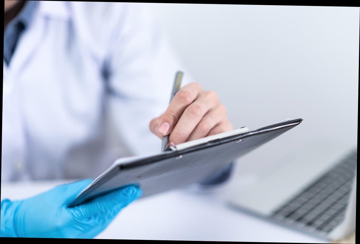 3 Pendekatan Berbeda di Pasar Estetika Medis Indonesia: Mana yang Menghasilkan Profit Terbesar?