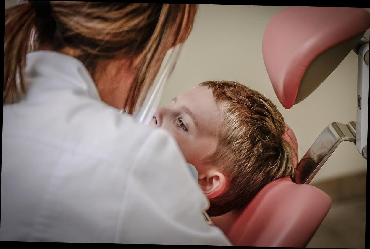 Iklan Tidak Akan Menyelamatkan Klinik Anda, Tapi Software Klinik Kulit Bisa