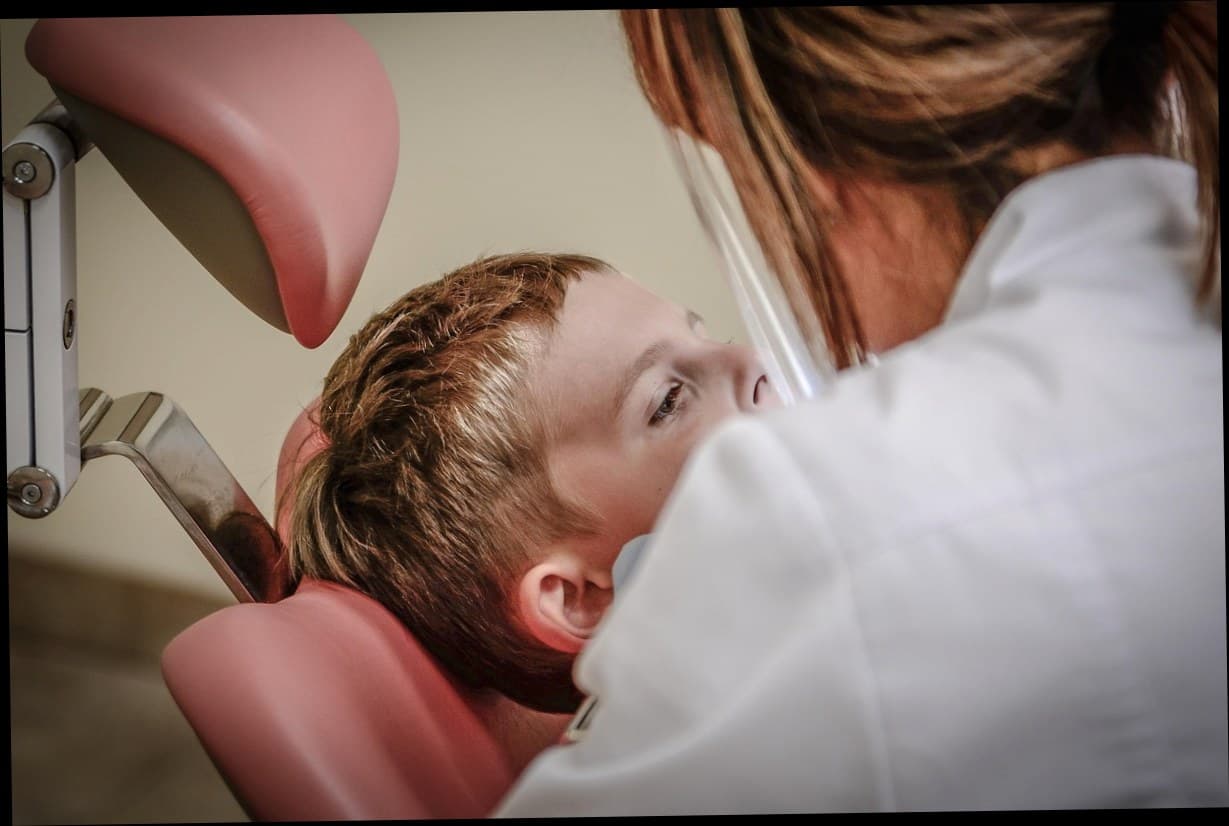 Kenapa Pasien Lama Jarang Kembali? Jawabannya Ada di Manajemen Data Pasien Klinik Anda