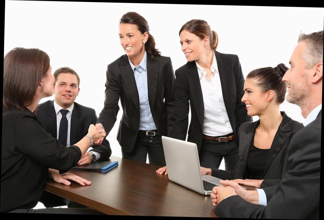 5 Mitos yang Bikin Anda Salah Paham Soal Cara Buka Klinik Kecantikan