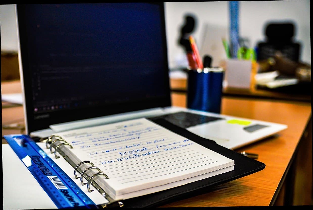 4 Mitos Aplikasi Manajemen Salon yang Tanpa Sadar Menguras Profit Klinik