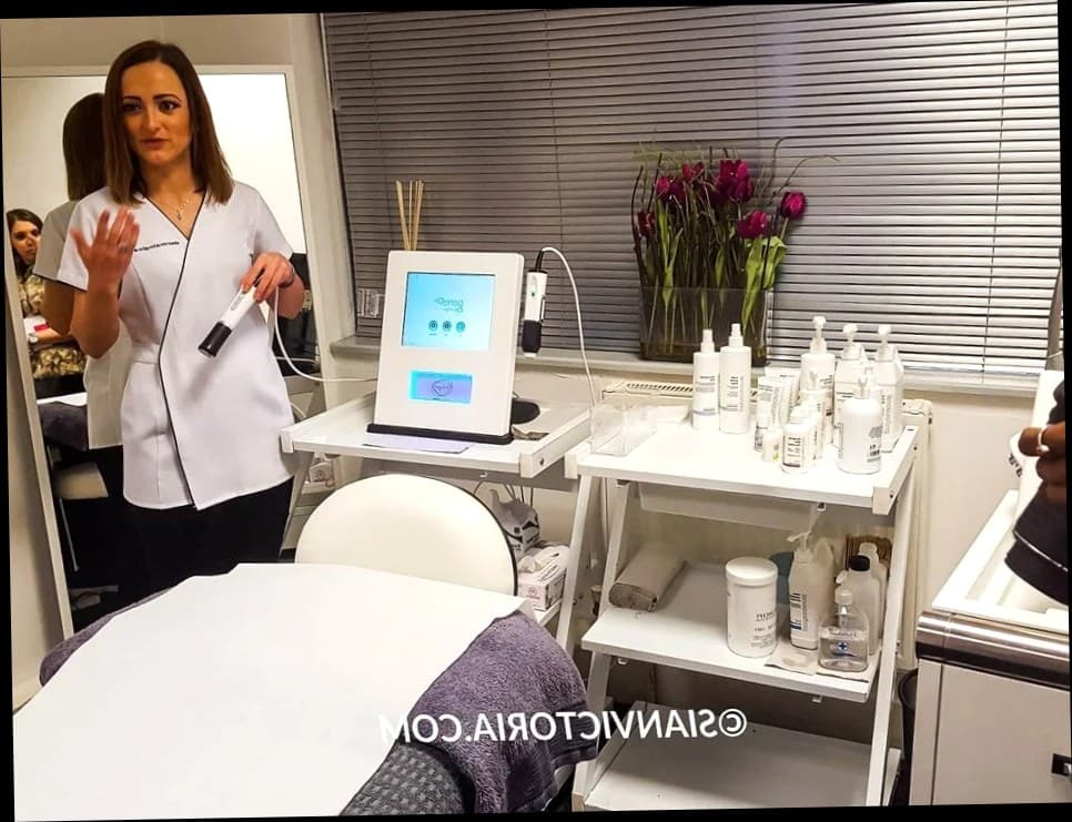 4 Langkah Susun Daftar Layanan Klinik Kecantikan yang Bikin Pasien Kembali Lagi