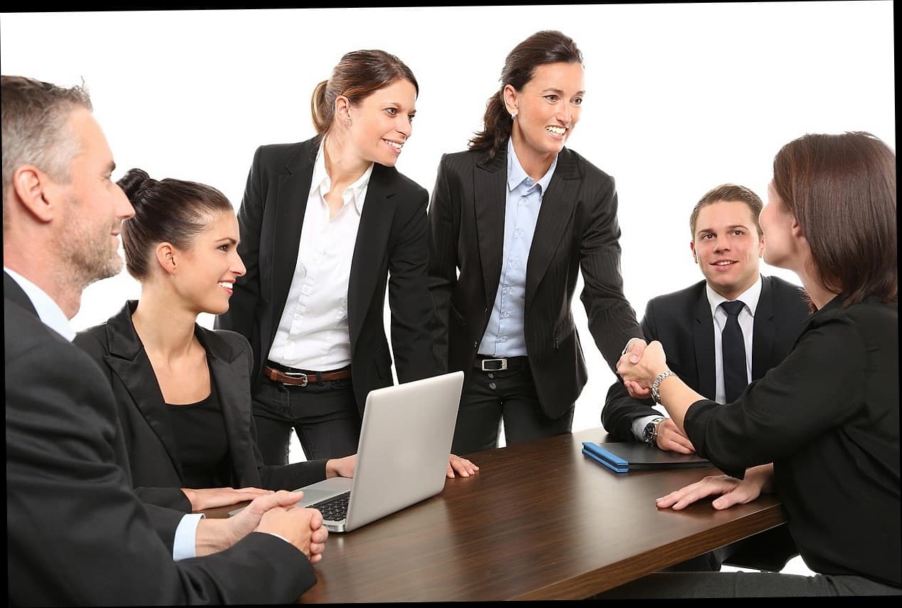 Cara Menghitung dan Mengembalikan Modal Buka Klinik Kecantikan dengan Cepat