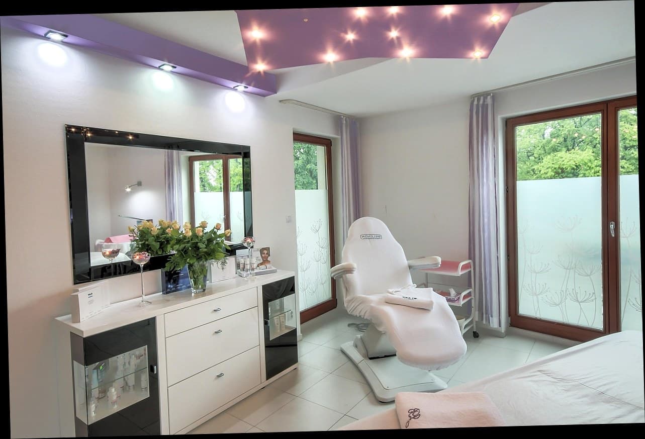 Syarat Mendirikan Klinik Kecantikan Tidak Cuma Izin, Ini Yang Jarang Dibahas