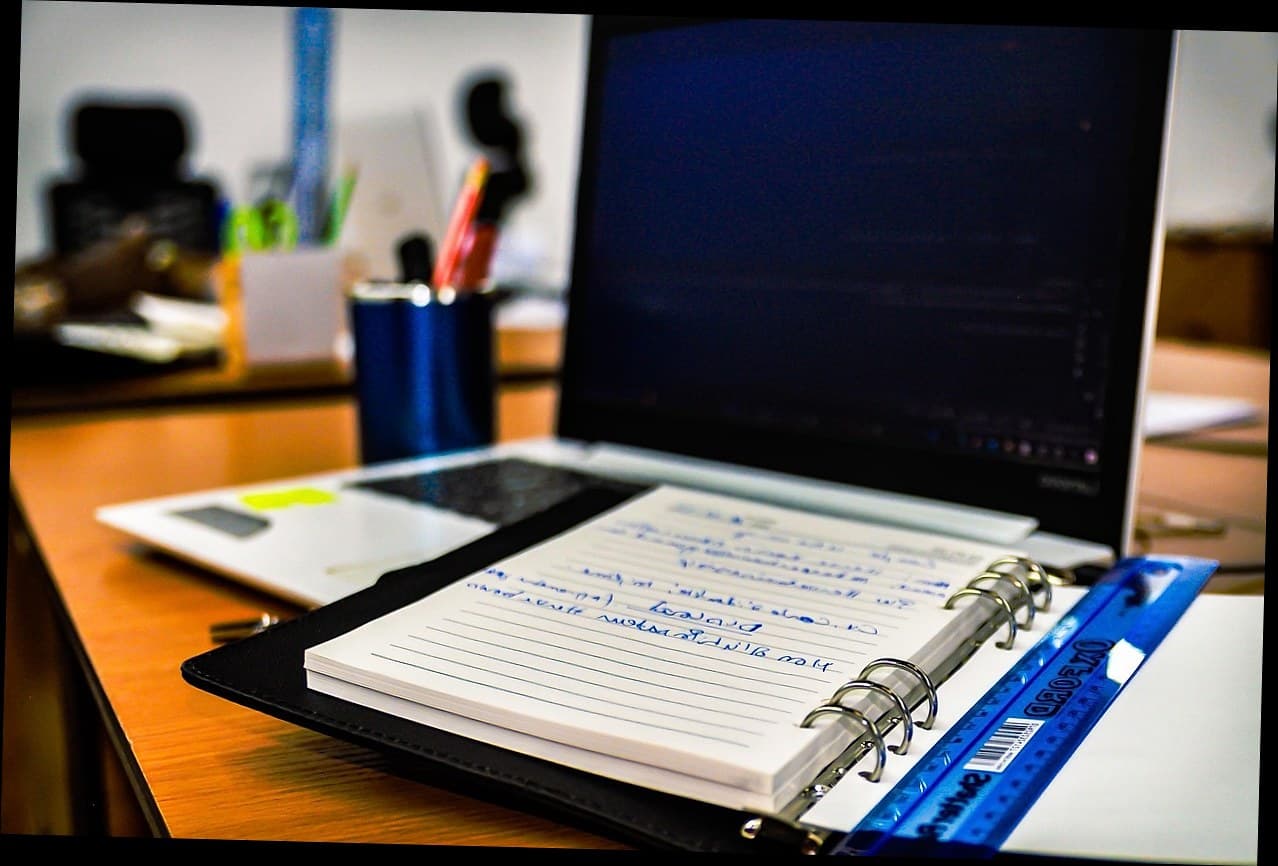 Cara Memilih Software Klinik Kecantikan Terbaik 2026 Tanpa Terjebak Fitur yang Tidak Kamu Butuh